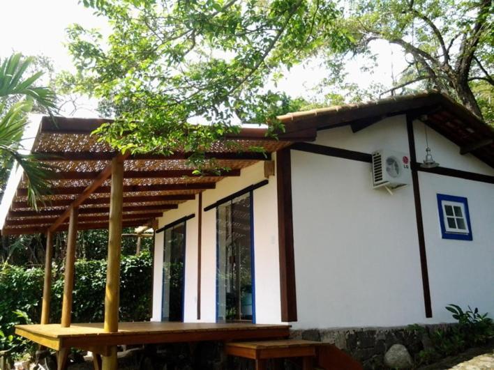Sol-Lua Bangalo Com Uso Exclusivo Da Piscina Villa Ilhabela Ruang foto