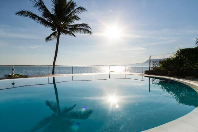 Sol-Lua Bangalo Com Uso Exclusivo Da Piscina Villa Ilhabela Bagian luar foto