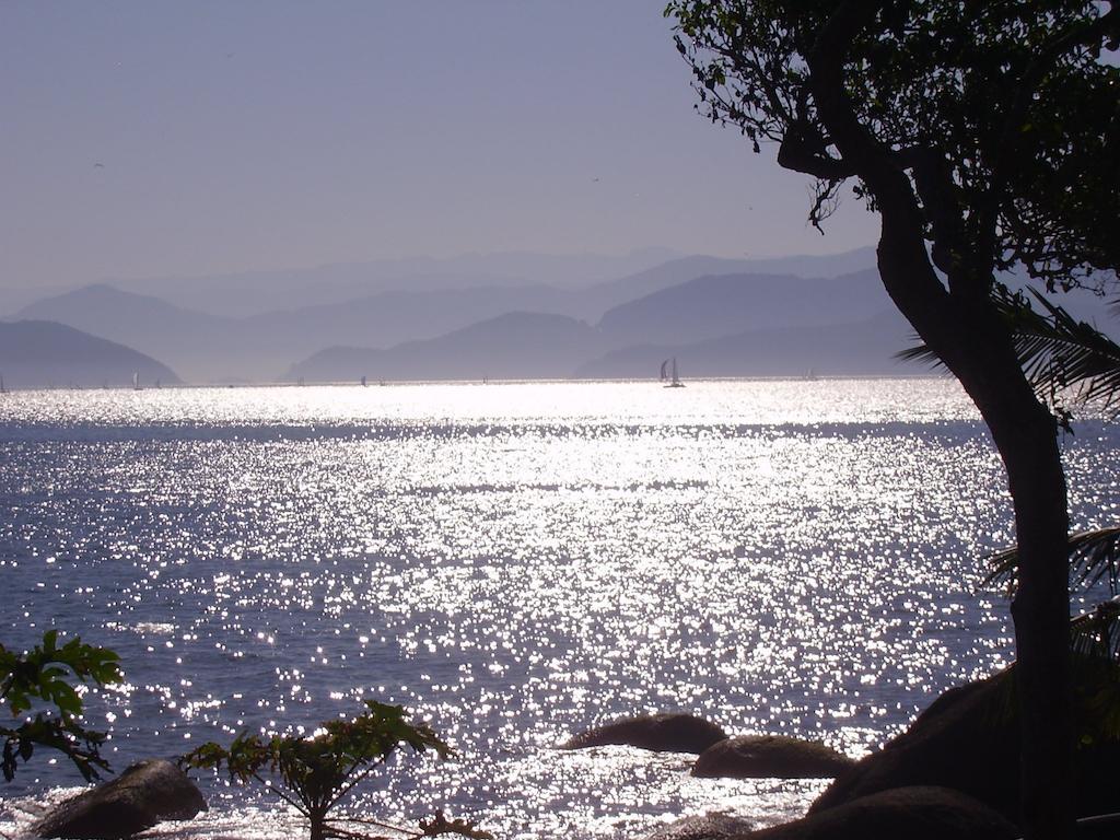Sol-Lua Bangalo Com Uso Exclusivo Da Piscina Villa Ilhabela Bagian luar foto