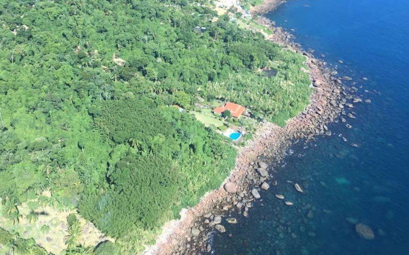 Sol-Lua Bangalo Com Uso Exclusivo Da Piscina Villa Ilhabela Bagian luar foto